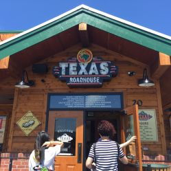 texas roadhouse searcy ar,Location and Ambiance