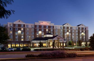 hilton garden inn fayetteville fayetteville ar,Location and Accessibility